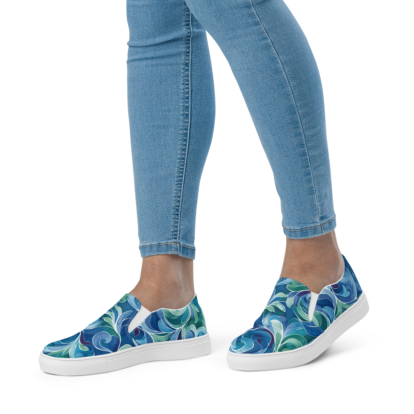 TrekOn Women's "Wave Crest" Slip-On Canvas Shoes