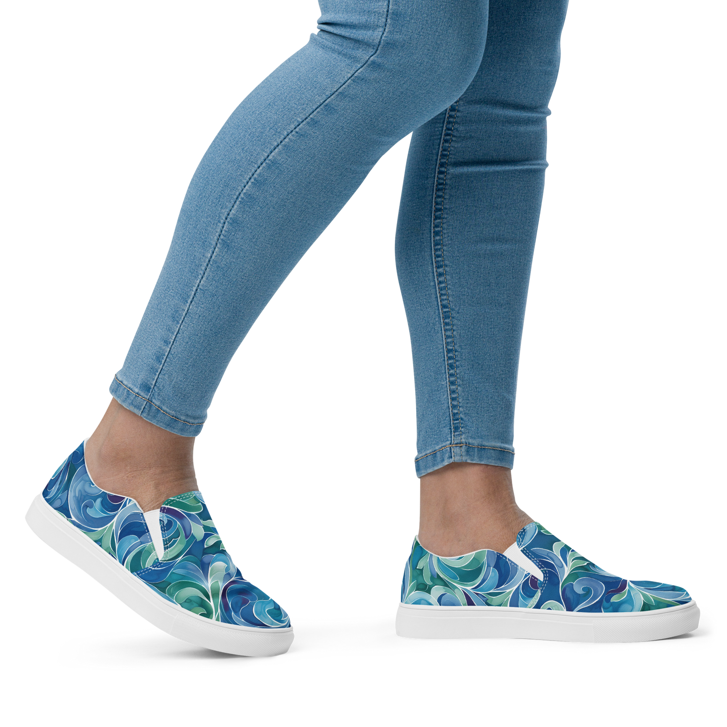 TrekOn Women's "Wave Crest" Slip-On Canvas Shoes